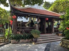 -河内西湖莲花自助餐厅
