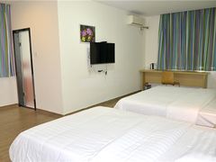 高级双床-汉庭(广州车陂地铁站二店)