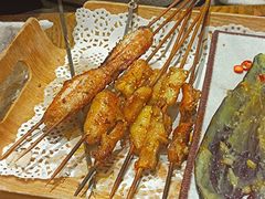 -聚串门儿·东北烧烤(信义坊店)