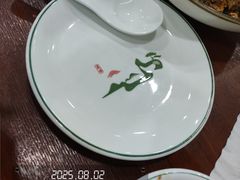 -湖南人家湘菜馆(镇江路店)