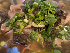 -谢老五跷脚牛肉·非遗传承店