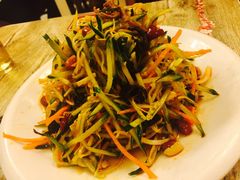-胖太太四川麻辣排骨串(镇江路分店)