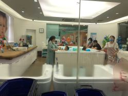 -爱婴室(上海浦建路店)