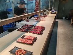 -牛里牛气· 榴莲海鲜鲜牛肉自助火锅·烤肉(横岗店)