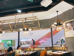 -洪氏嗨捞·猪肚鸡火锅(阳光天地店)