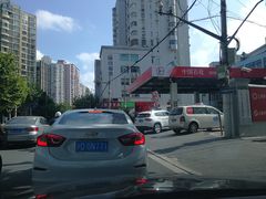 -中国石化武宁路加油站