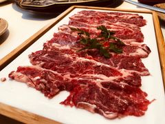 现切小黄牛-小洞天本味火锅(九街直营店)
