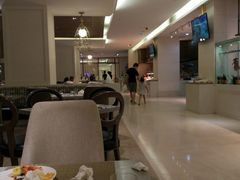 -海口绿发希尔顿酒店-田园汇自助餐·三文鱼·海鲜