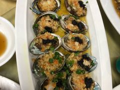 -四川小胡子海鲜(丁村万人海鲜广场店)