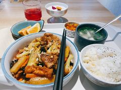 -轻蔬不用等·素食(江苏路店)