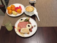 -南郊宾馆·风味自助餐厅·山东十六地市特色菜
