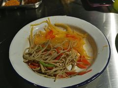 -马路牙子地桌烤肉(工体店)