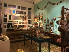 -恋物百货商店(华侨城店)