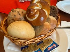 -申德勒加油站餐厅(三里屯北小街店)