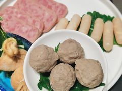 -红鼎豆捞·非遗鲍皇汤火锅(宝丰路店)