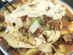 -撒拉人家.酸菜牦牛肉火锅