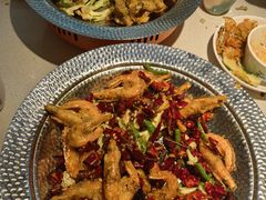 -小鱼小牛·鱼牛干锅·脆鱼火锅(世欧广场店)