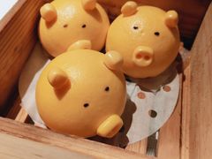 流沙猪仔包-天瑞轩·粤菜餐厅
