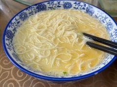 -雪琴面馆富安特色鱼汤面(城中花园店)