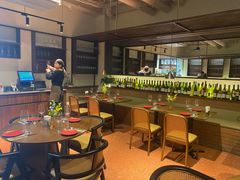 -肆海小川菜酒馆Wine Bistro (青年路店)