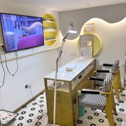 -MONICA BOX美甲美睫