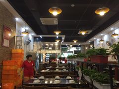 大堂-潮泰牛肉火锅 · 创于1992年(车公庙店)