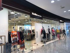 -东荟城名店仓