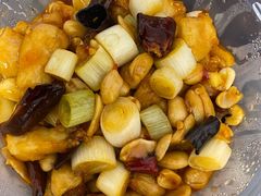 宫保鸡丁-大鸭梨烤鸭店(金顶街店)