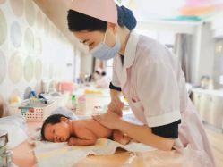 -母仪天下月子中心(光谷店)