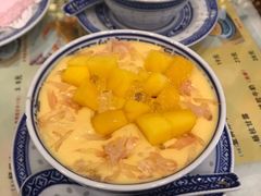 杨枝甘露-广信牛奶甜品世家(台东店)