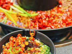 -沸炉重庆老火锅(军事博物馆店)