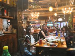 -琥珀老六龙虾(四里河店)