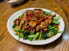 芥兰炒牛肉-潮中人·潮州菜(益乐路店)