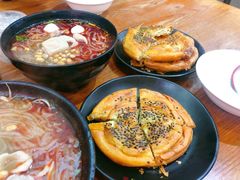 -青石桥老瓦房肥肠粉总店(青石桥总店)