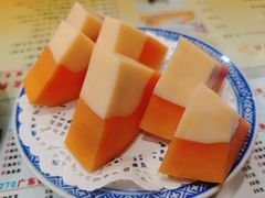 木瓜奶冻-广信牛奶甜品世家(台东店)