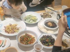 -饭橘汉江码头·乡野土菜馆(静安路店)
