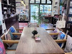 -良友书坊(安徽路店)