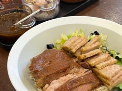 -陆长玖古法猪脚饭(玄风桥店)