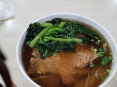 -老西白点心店