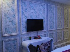 -天使恋人主题酒店(深圳翻身路店)