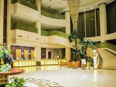 -东方豪景花园酒店·怡景旋转餐厅