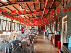 -鲤鱼塘农家山庄