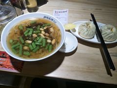 -凤起龙游老面包子(凯德晶品店)