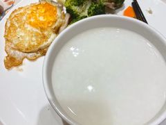 -盛宴标帜西餐厅龙虾.鲍鱼•牛排(重庆喜来登大酒店)