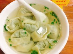 -潘国仙耳光馄饨(黄家阙路店)