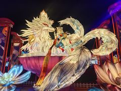 -淄博花灯齐彩城