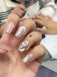 -尤米一站式美甲美睫