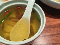 -裕兴记•蟹黄面馆(人民广场店)