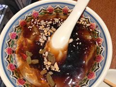 醉贵州玫瑰冰粉-鑫花溪牛肉米粉(东环大润发店)