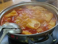 -苗伯妈酸汤火锅